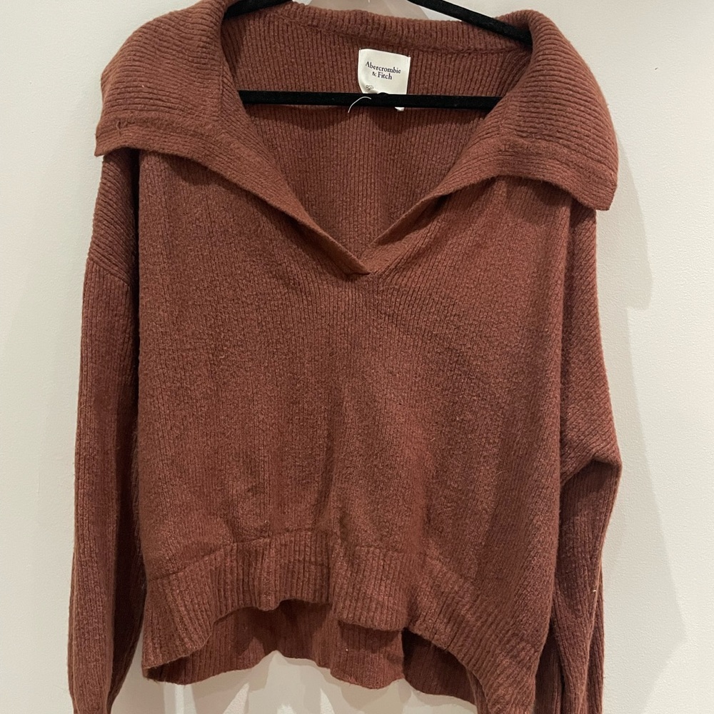 Abercrombie & Fitch. Brown sweater. Incredibly soft! Worn once.
